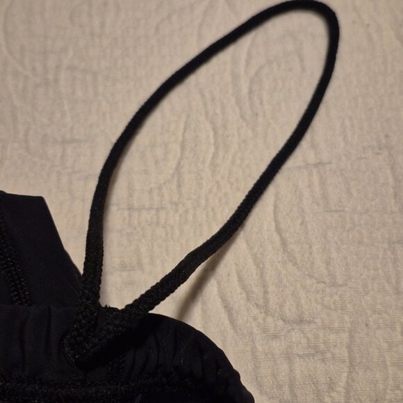 Louis Garneau men's size Medium black & yellow cycling shorts, marks on leg GUC - Picture 7 of 8